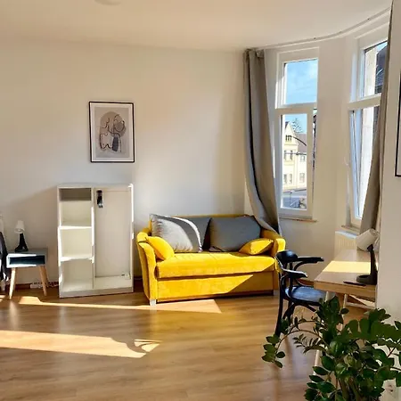 Lejlighed 2 Rooms, Free Parking, 25 Min To Duesseldorf, 150 Mbps Wlan