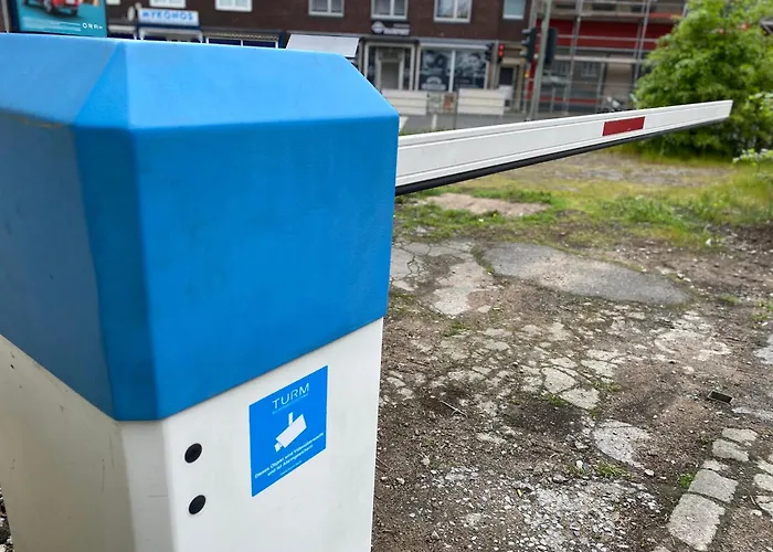 2 Rooms, Free Parking, 25 Min To Duesseldorf, 150 Mbps Wlan Appartement Duisburg